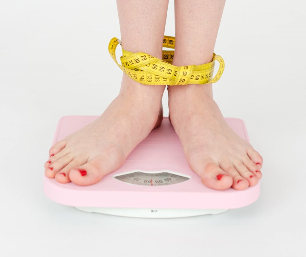 Gewichtsschwankungen, Ursachen und Tipps, wie man damit umgeht